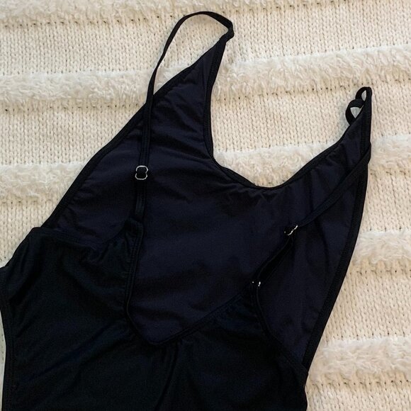 🔥🔥SALE🔥🔥Black High Cut Classic Swimsuit NWOT - Picture 3 of 4